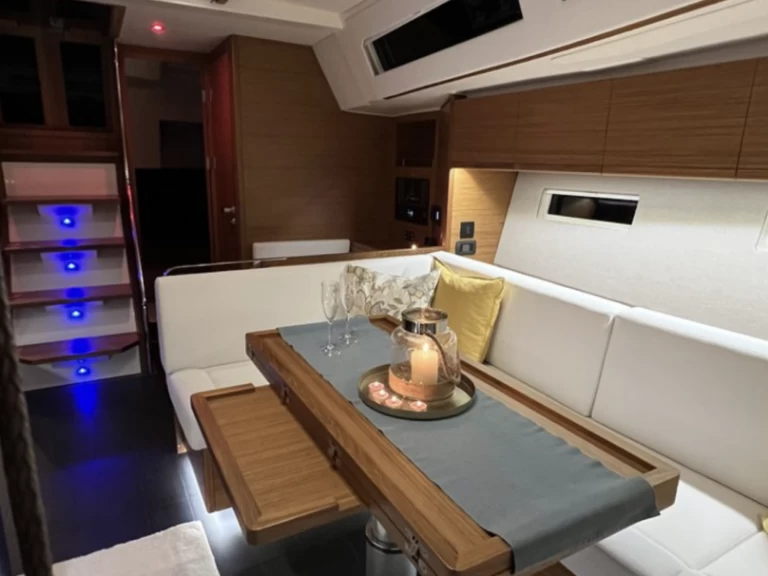 Vermietung Segelboot More Boats mit Führerschein