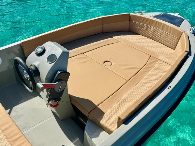 Vermietung Motorboot Polyester Yacht mit Führerschein