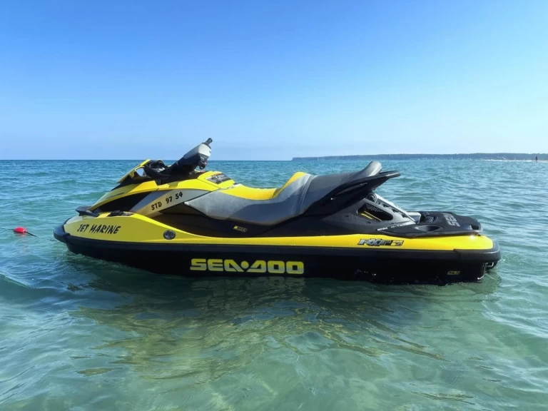 YachtCharter in Port-La Nouvelle - Sea-Doo Rxt 255 is  auf SamBoat
