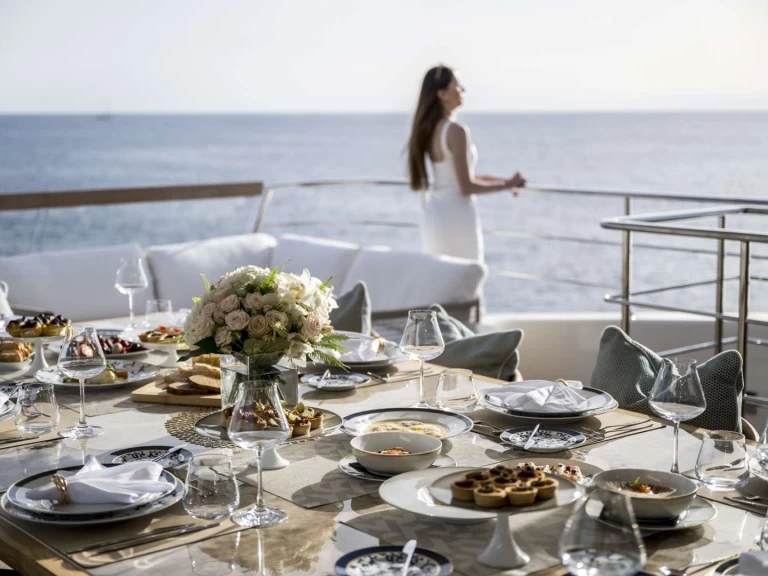 Vermietung Yacht San Lorenzo mit Führerschein