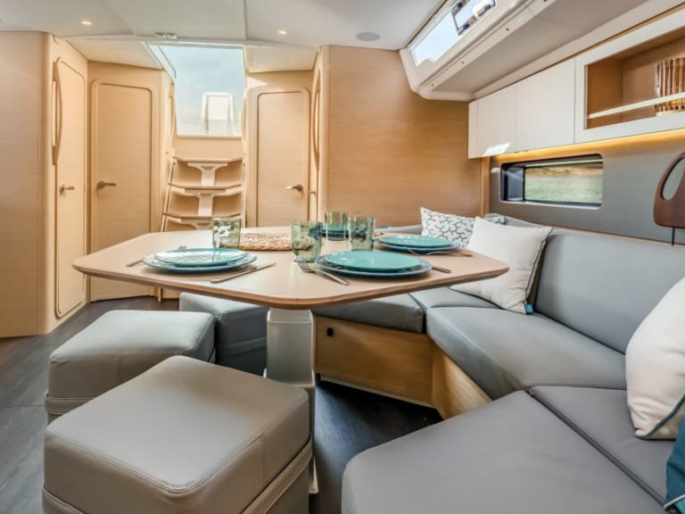 Segelboot mit oder ohne Skipper Dufour mieten in Rostock