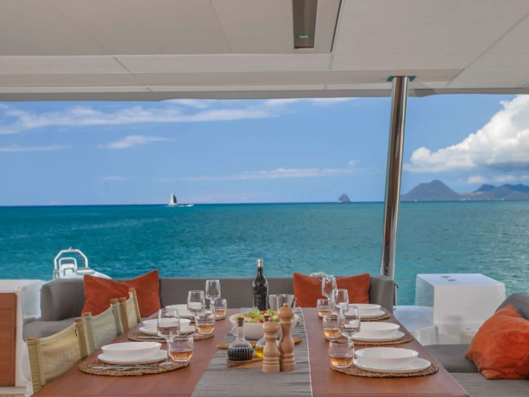 Ein Fountaine Pajot OKINAWA mieten in Karibik