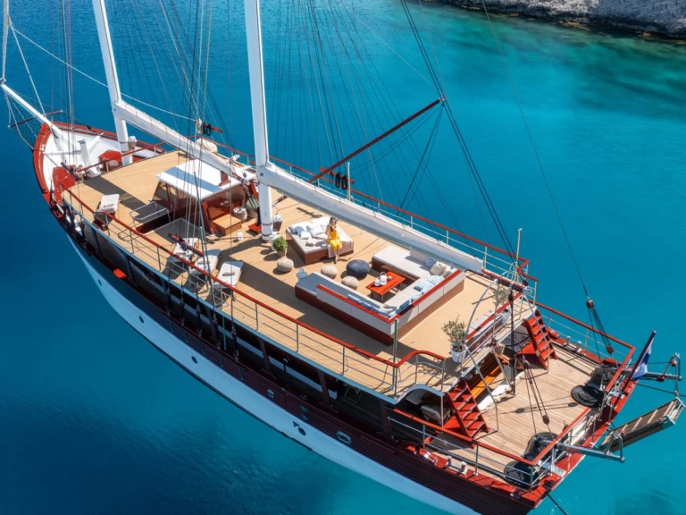 Vermietung Segelboot Custom Made mit Führerschein
