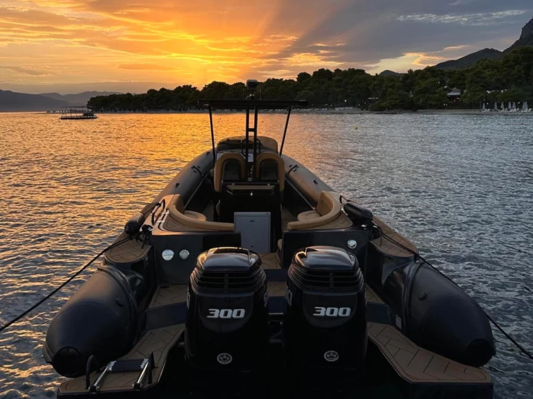 Schlauchboot mieten in Serifos - Fost Matrix 32