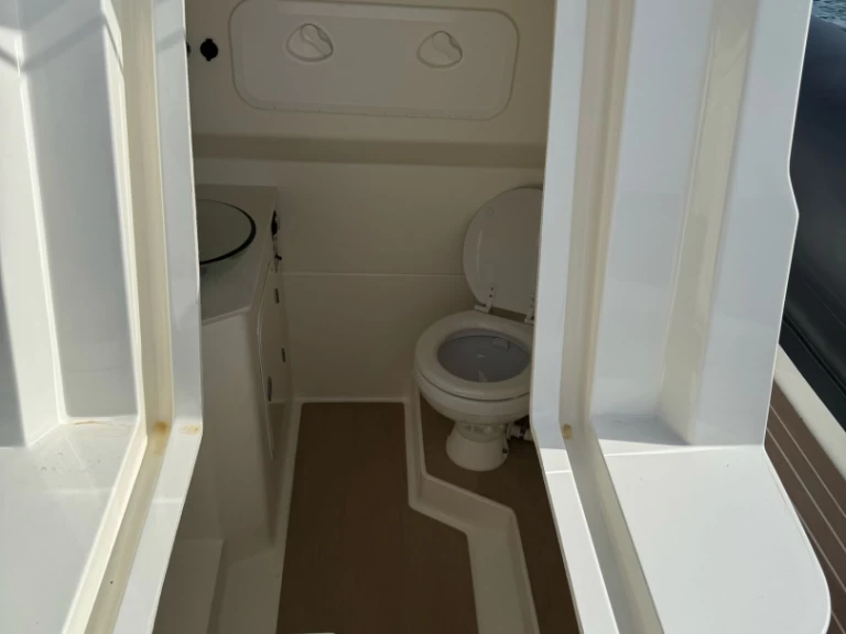 Boot mieten Mandelieu-la-Napoule günstig Tempest 900