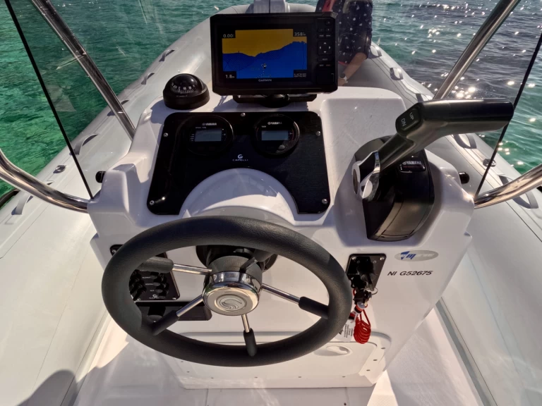 YachtCharter in Mandelieu-la-Napoule - Capelli Tempest 630 auf SamBoat