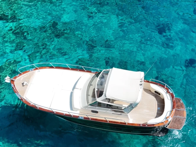 Motorboot mieten in Sorrent zum besten Preis