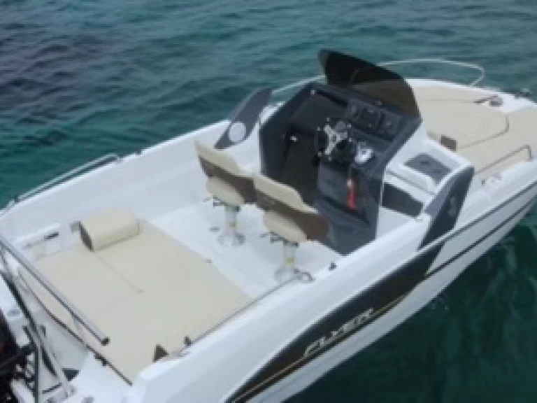 Boot mieten Mandelieu-la-Napoule günstig Flyer 6.6 SUNdeck