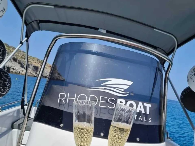 Vermietung Motorboot Poseidon mit Führerschein