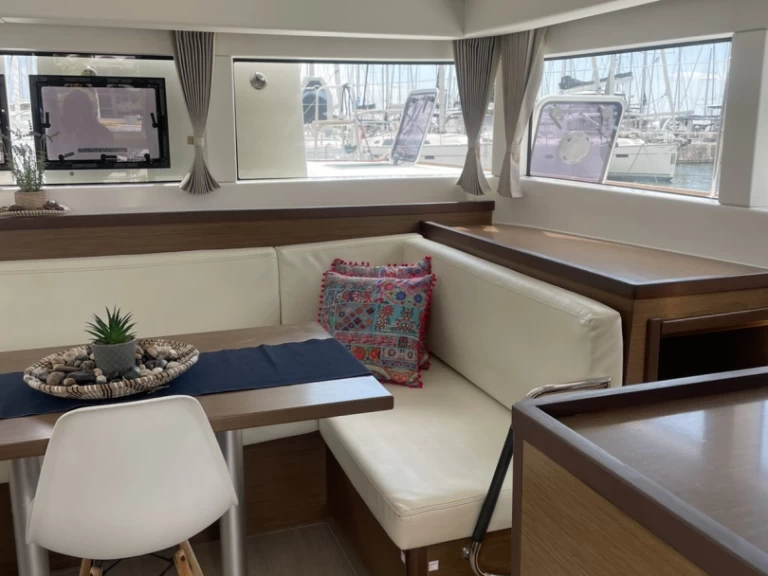 Boot mieten Paros (Insel) günstig Lagoon 40