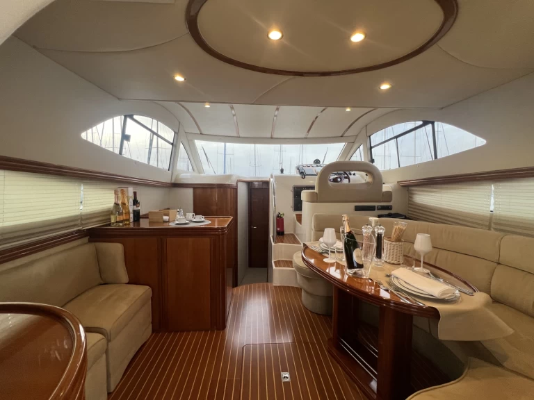 Motorboot mieten in Capri Port - Rodman Rodman 38 Fly