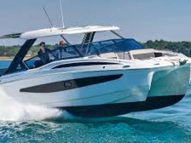 Aquila Aquila 32 Sport mieten Cala d'Or
