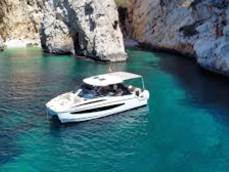 YachtCharter in Cala d'Or - Aquila Aquila 32 Sport auf SamBoat
