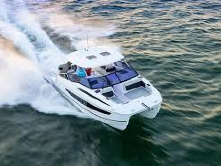 Ein Aquila Aquila 32 Sport mieten in Cala d'Or