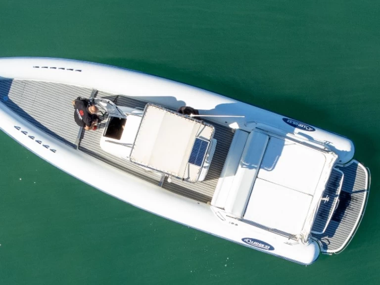 Schlauchboot mit oder ohne Skipper Nautica Led mieten in Terracina