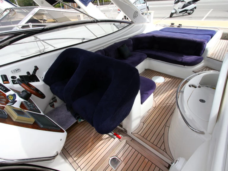 Sunseeker Superhawk 48 mieten Antibes