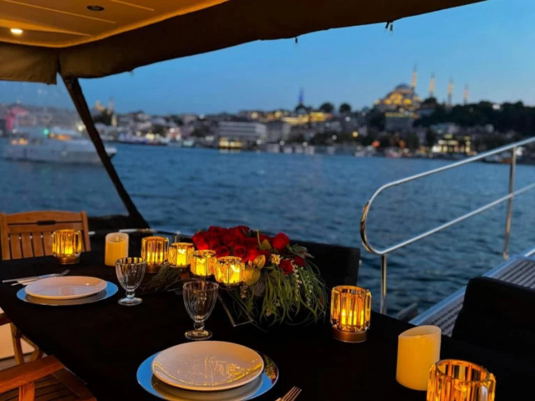 Yacht mit oder ohne Skipper Vip mieten in Beşiktaş
