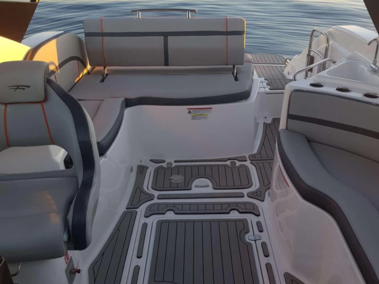 Ein Fibrafort 272 GTO FX mieten in Port d'Alcudia