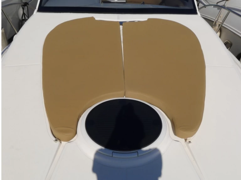 Ein Moa Platinum 32 mieten in Marbella