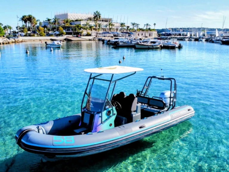 YachtCharter in Mandelieu-la-Napoule - Highfield Highfield Sport 650 auf SamBoat