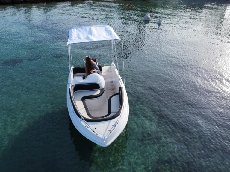 Ein Delta Marine Stella  mieten in Cannes