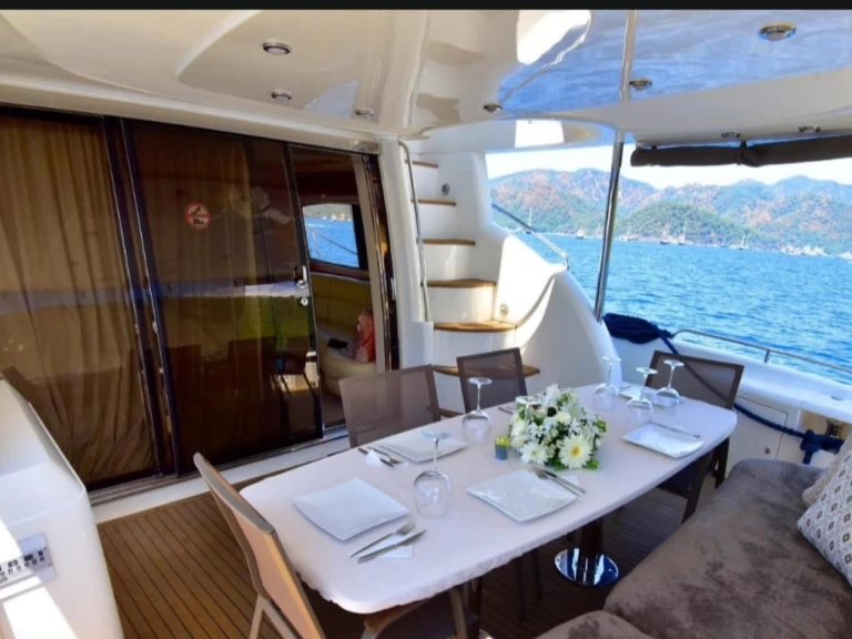 Bootsverleih Sunseeker Manhattan 74 Göcek Samboat