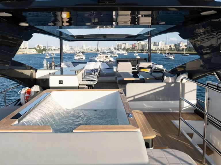 Vermietung Yacht Not Available mit Führerschein