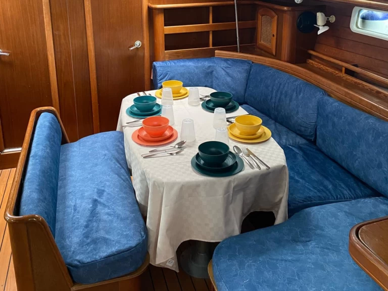 Vermietung Segelboot Bénéteau mit Führerschein