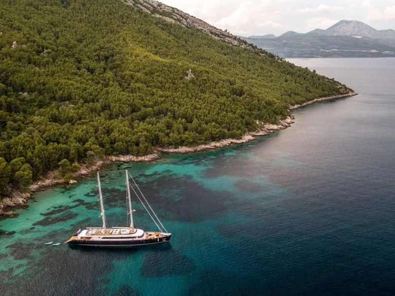 Yacht mieten in Kroatien - Rayburn Custom Yachts Nocturno