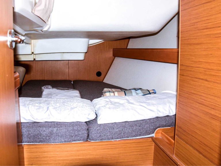 Bootsverleih Jeanneau Sun Odyssey 42i Castiglioncello Samboat