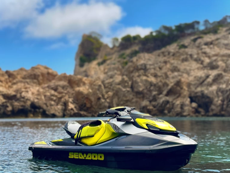 Jetski mieten in Cala Bona zum besten Preis