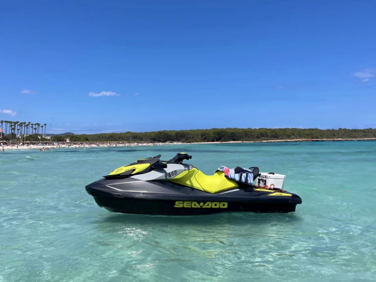 Boot mieten Cala Bona günstig SEADOO GTR 230