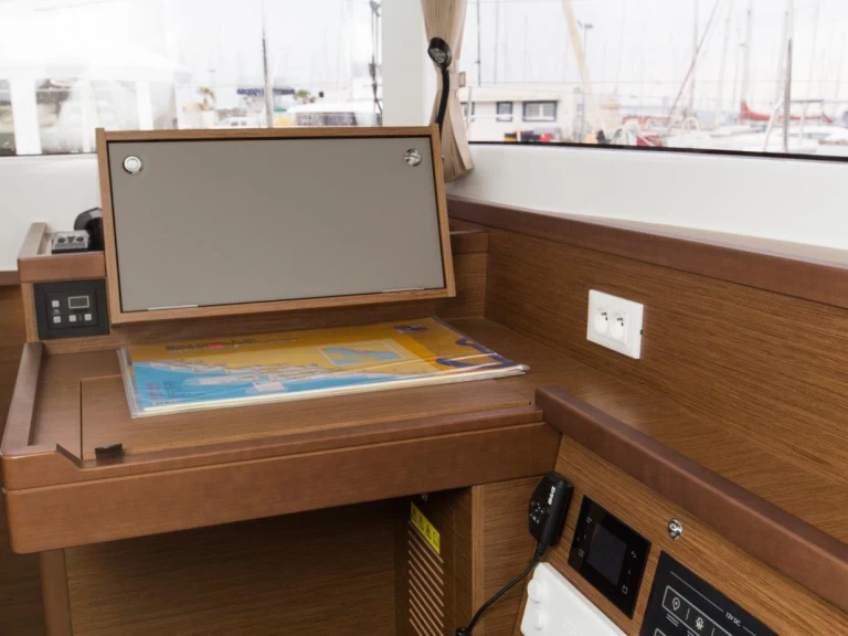 Katamaran mieten in Split - Lagoon Lagoon 40