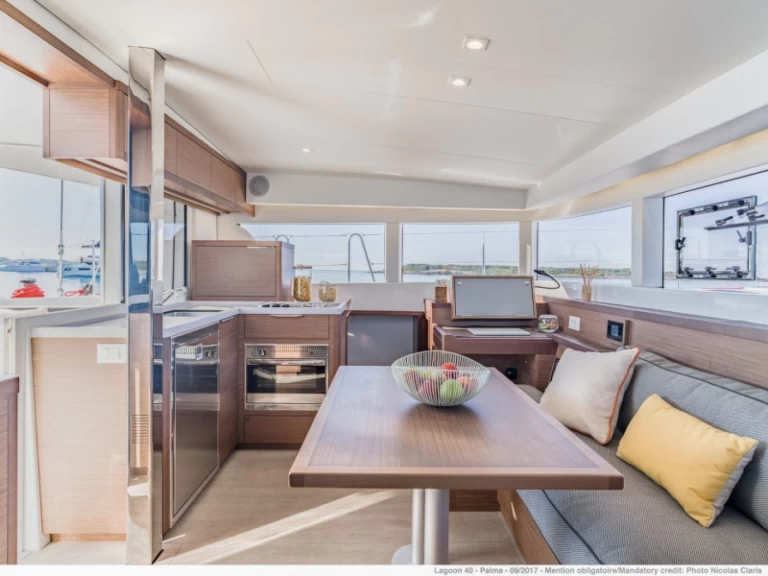 YachtCharter in Split - Lagoon Lagoon 40 auf SamBoat