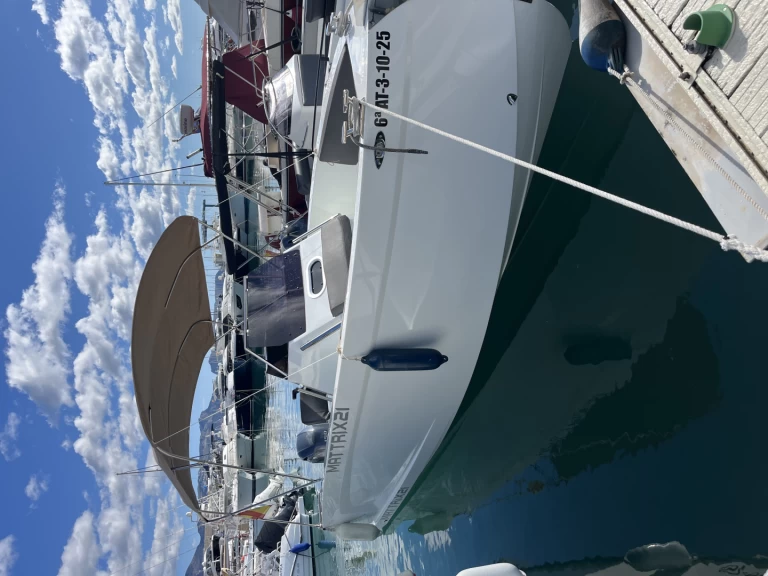 Vermietung Motorboot Matrix mit Führerschein