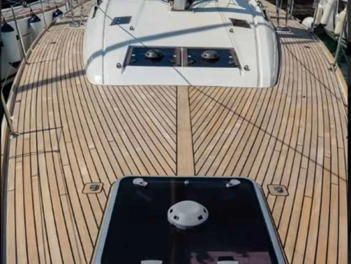 Boot mieten Tropea günstig Sun Odyssey 519