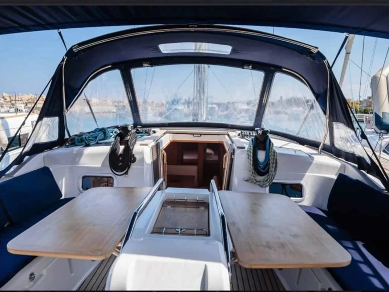 Bootsverleih Jeanneau Sun Odyssey 519 Tropea Samboat