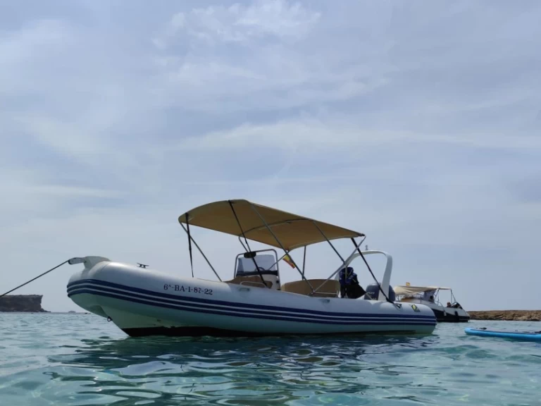 Boot mieten Sitges günstig Medline 2 