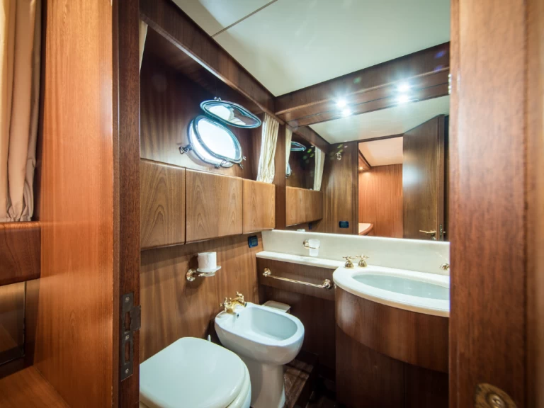 YachtCharter in Port Camille Rayon - San Lorenzo San Lorenzo 72 auf SamBoat