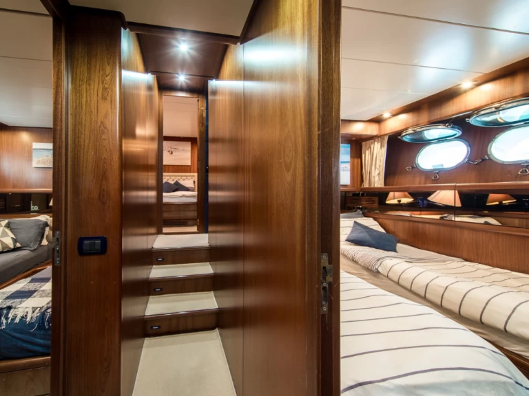 Boot mieten Port Camille Rayon günstig San Lorenzo 72