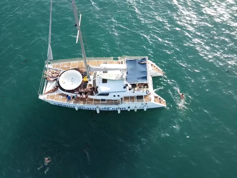 Katamaran mieten in Torrevieja zum besten Preis