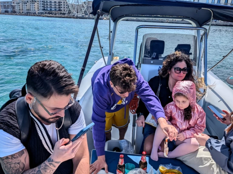 Schlauchboot mieten in Bari - Novamarine 667 top