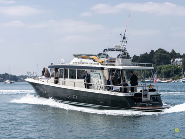 Boot mieten Vannes günstig TARGA 42