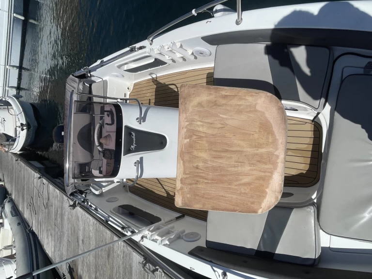 Ein Aquabat Sport Line 19 mieten in Marseille