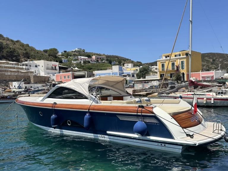 Ein Keizer Yacht  Antares 42 mieten in Neapel