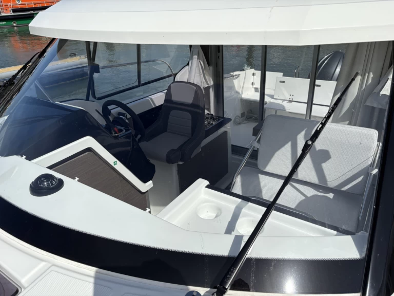 Motorboot mieten in Ouistreham - Jeanneau Merry Fisher 695 series2