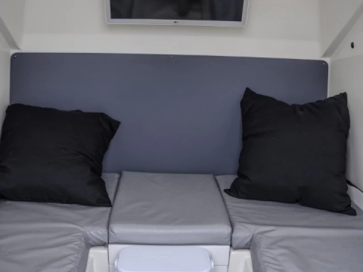 Vermietung Schlauchboot Nuova Jolly mit Führerschein