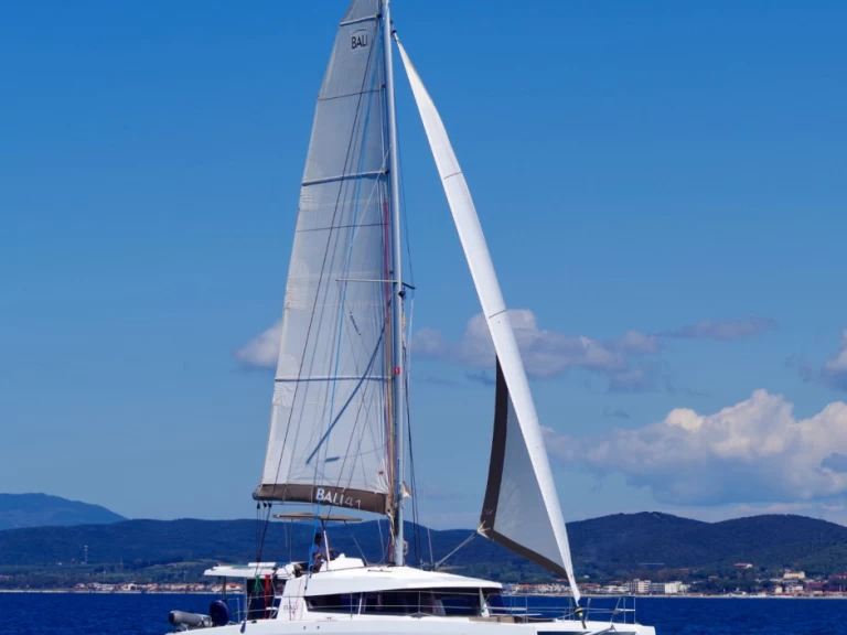 Katamaran mieten in Siracusa zum besten Preis