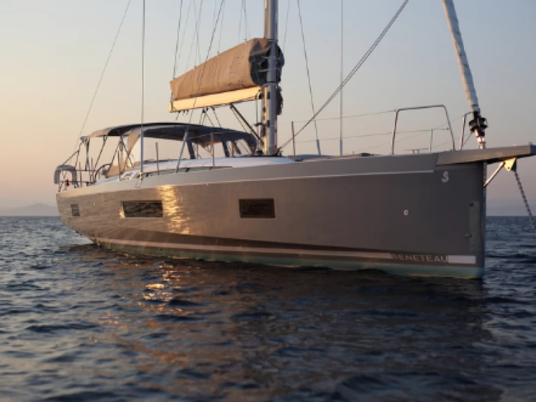 Vermietung Segelboot Bénéteau mit Führerschein