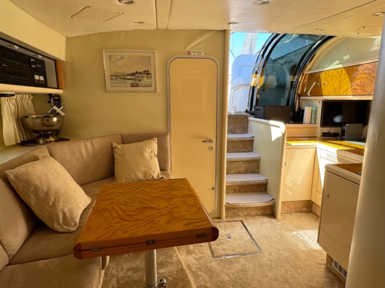 Motorboot mit oder ohne Skipper Sunseeker mieten in Puerto Banús